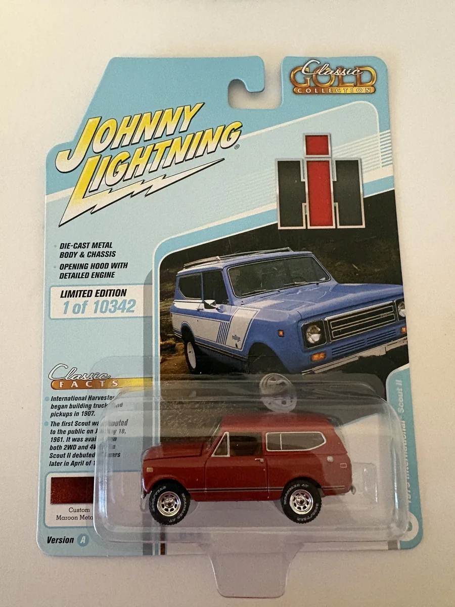 Gold Classic - 1979 International Scout II, Custom Maroon